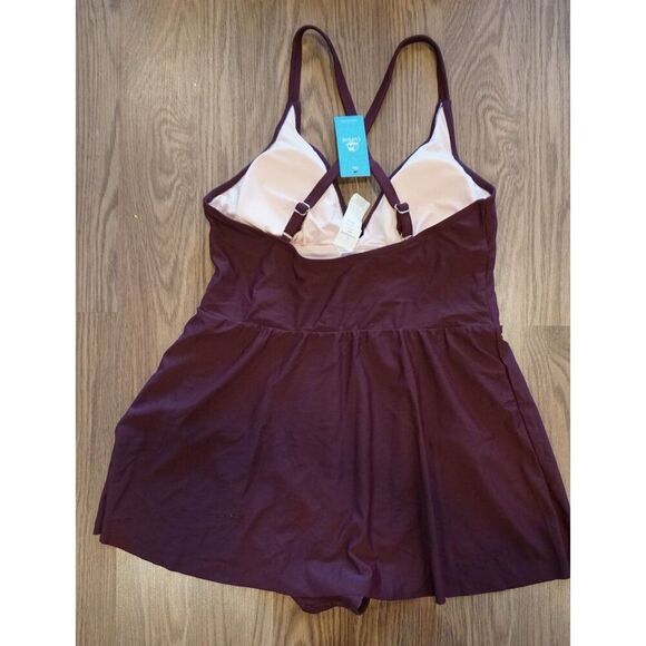 Cupshe Burgundy One-Piece Swimsuit - Picture 6 of 16